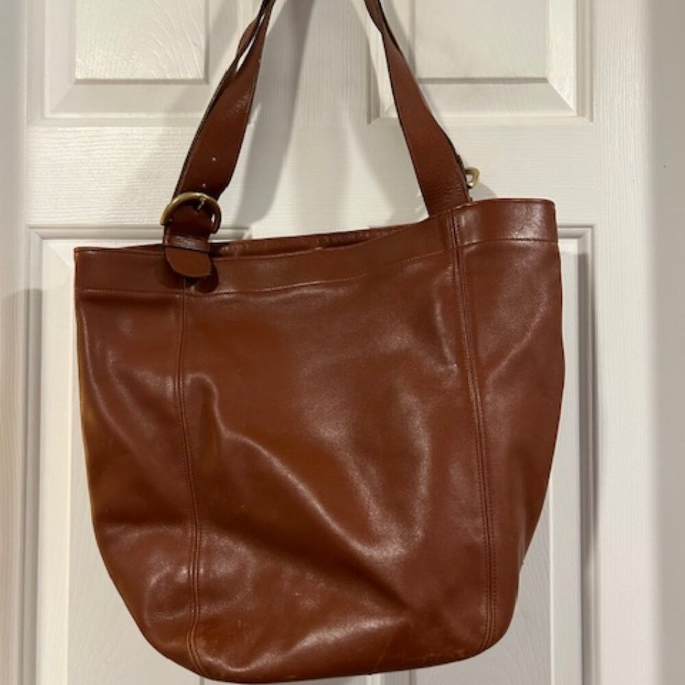 Coach Tan Leather Hobo Style Bag - Good condition